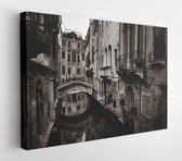 Onlinecanvas - Schilderij - Venice Canal View With Historical Buildings. Italy Art Horizontal Horizontal - Multicolor - 75 X 115 Cm
