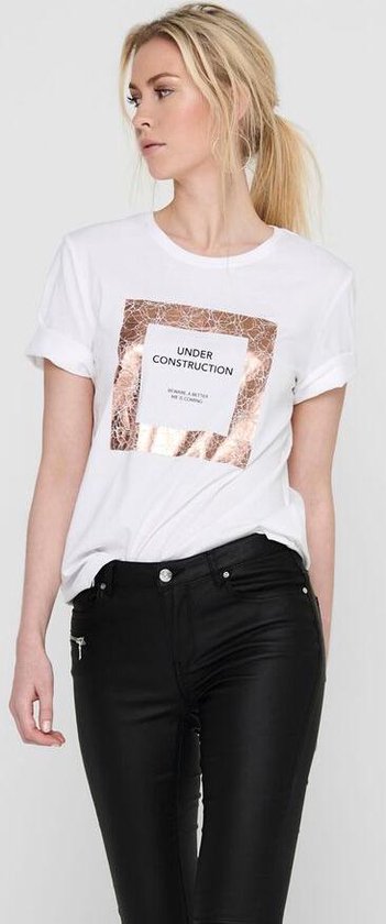 Only Bloes Livy T Shirt Life Under Construction Boxy Top Wit