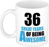 36 great years of being awesome cadeau mok / beker wit en blauw
