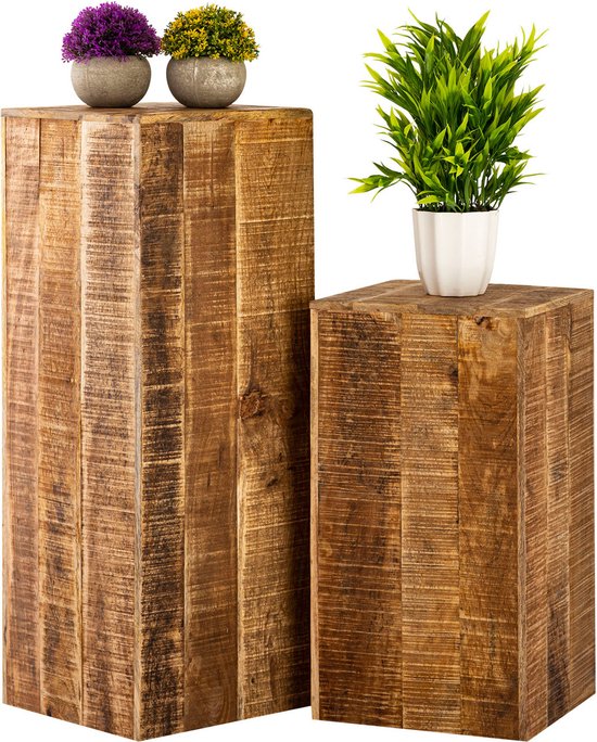 Gedraaide houten kruk, bloemenzuil, podium, bijzettafel, nachtkastje