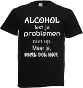 Grappig T-shirt - Alcohol lost je problemen niet op, maar melk ook niet - carnaval - kermis - feestje - maat M