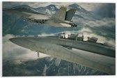 WallClassics - PVC Schuimplaat- Twee Vliegtuigen boven Bergen en Wolken - 60x40 cm Foto op PVC Schuimplaat