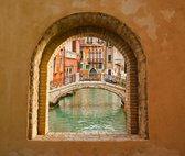 Tuinposter - Toscaans raam doorkijk 23