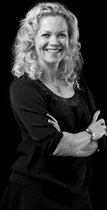 Roos Schlikker Roos Schlikker