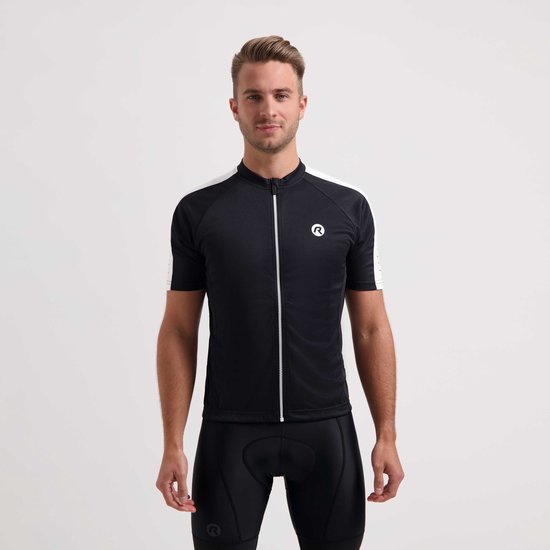 Zwart wielershirt met witte accenten op de schouders, korte mouwen en een rits aan de voorkant.