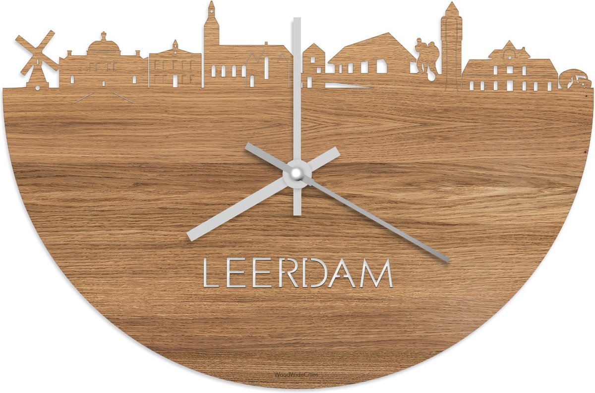Skyline Klok Leerdam Eikenhout - Ø 40 cm - Stil uurwerk - Wanddecoratie - Meer steden beschikbaar - Woonkamer idee - Woondecoratie - City Art - Steden kunst - Cadeau voor hem - Cadeau voor haar - Jubileum - Trouwerij - Housewarming - WoodWideCities