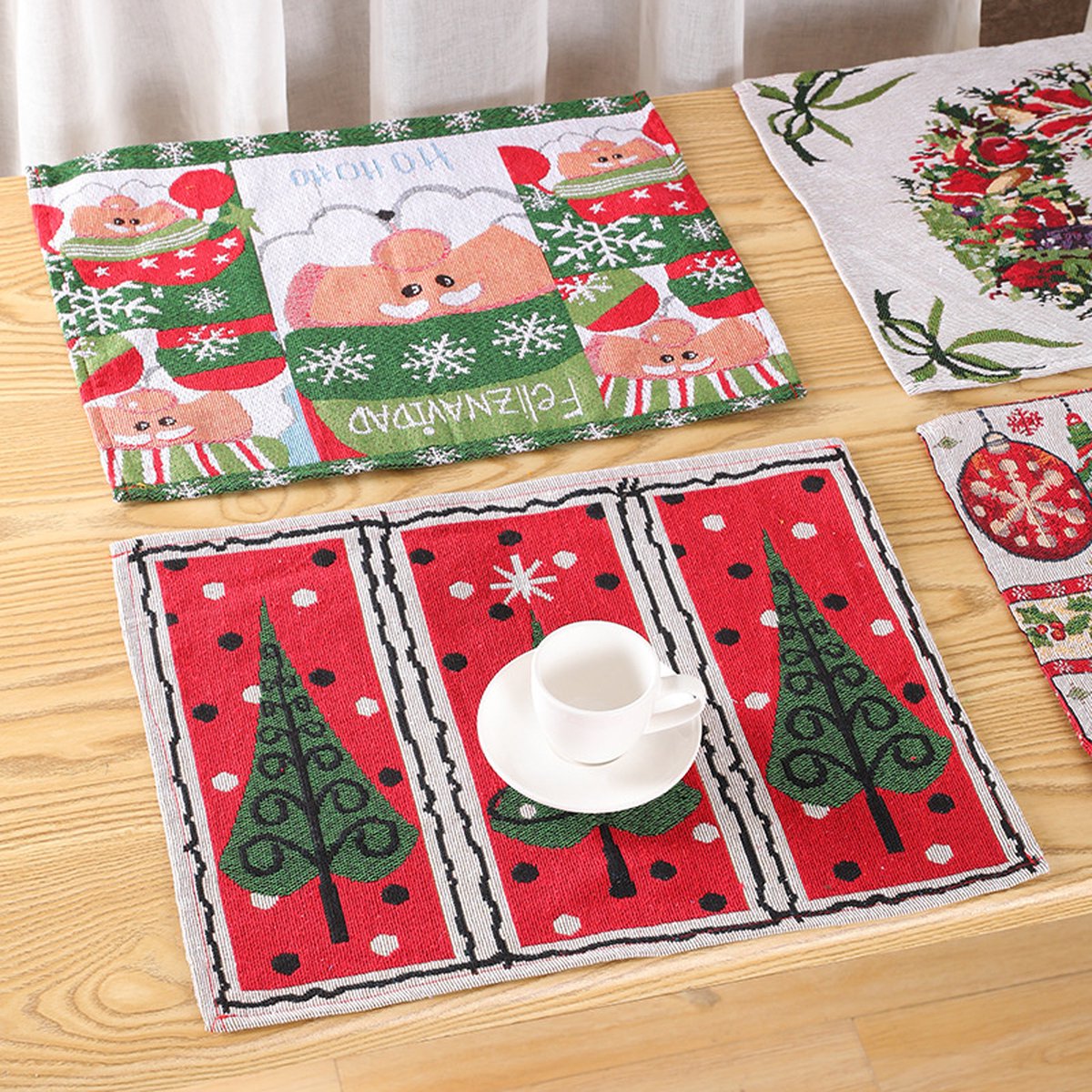 Kerst Placemats Kerst Tafelkleed Kerst Tafeldecoratie Kerst tafellaken Kerstdecoratie Kerstversiering Stof - Duurzaam
