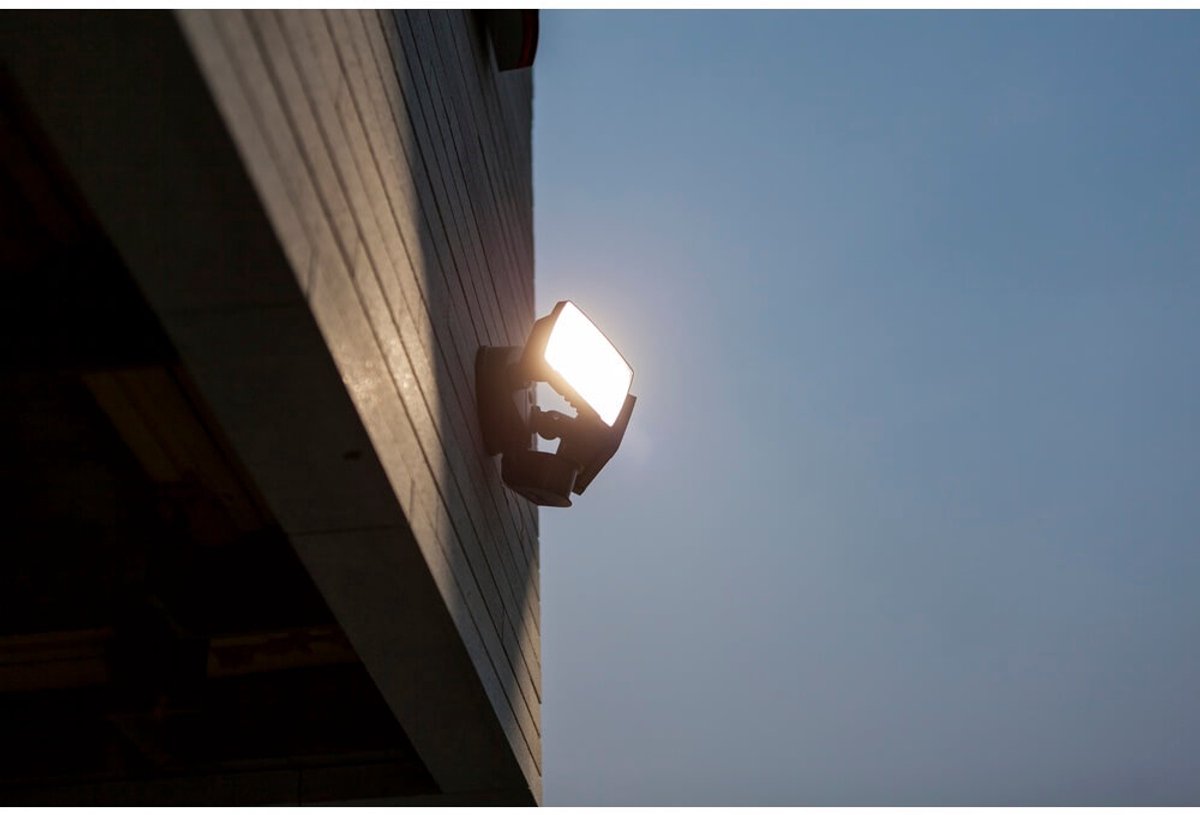 Lutec Chimera - LED security wandlamp voor buiten - Tweekoppig