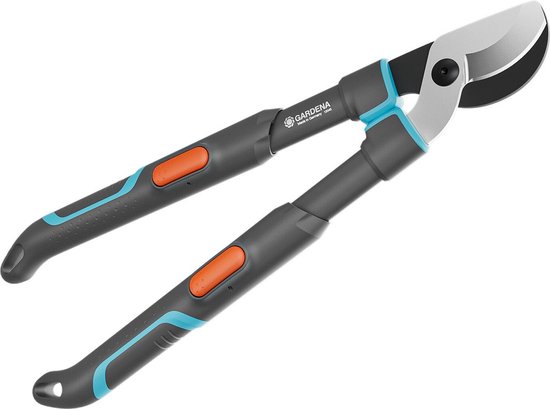 GARDENA Takkenschaar TeleCut Pro S met ergonomische handvatten en oranje knoppen.