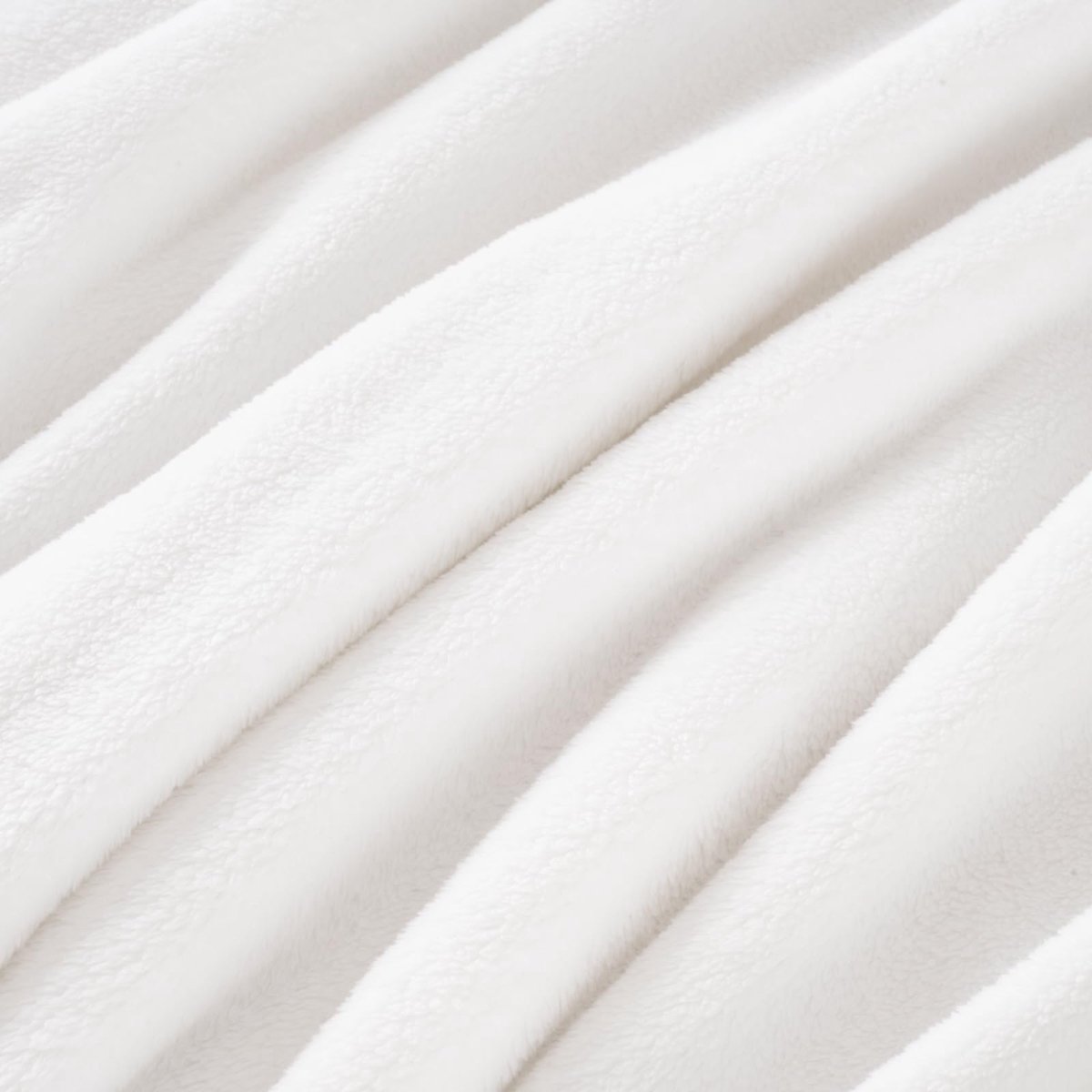 My Ninki ® Zachte en Warme Pluizige Fleece Woondeken voor Bank en Bed, 150 x 200 cm, Oeko-Tex Gecertificeerd
