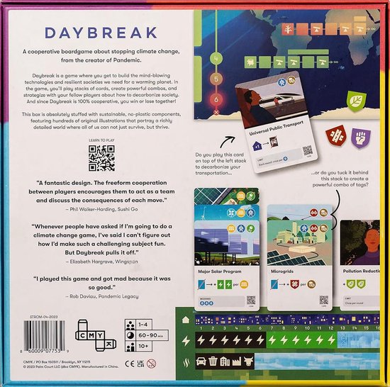 Doos van het bordspel Daybreak. Beschrijving van het spel met afbeeldingen van kaarten en spelonderdelen. Tekst: 'DAYBREAK A cooperative boardgame about stopping climate change'.