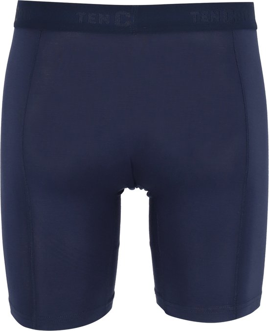 Donkerblauwe lange herenshorts van Ten Cate, voorkant, met elastische tailleband.
