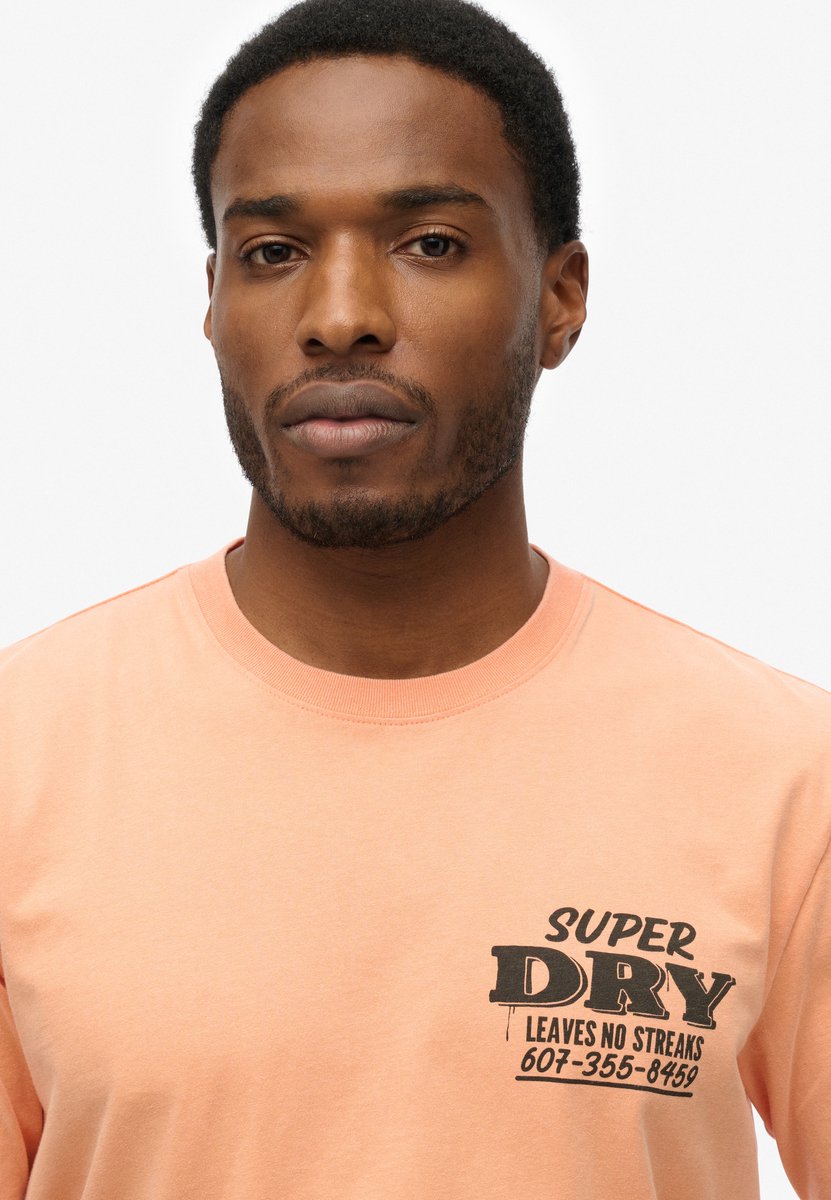 Superdry Trade Tools losvallend T-shirt Heren T-shirts Oranje