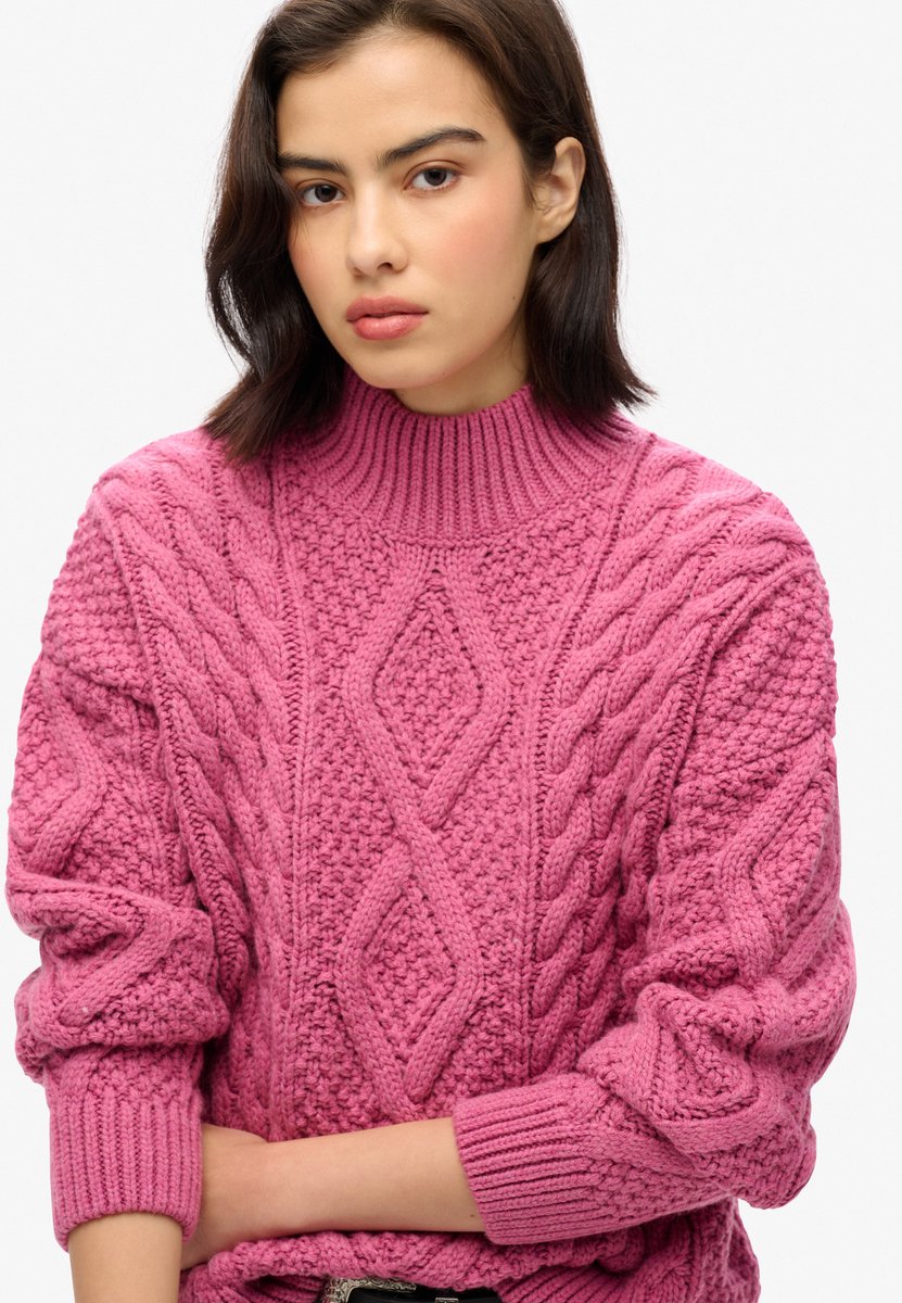 Superdry Gebreide Aran kabeltrui met polokraag Dames Sweaters Roze