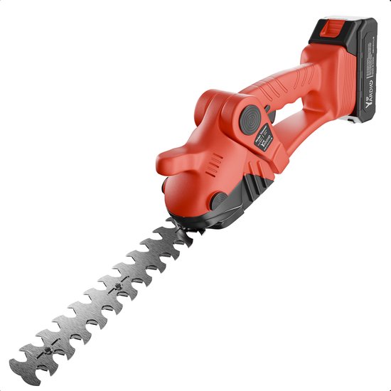 Oranje elektrische heggenschaar met een metalen blad, op wit geplaatst.