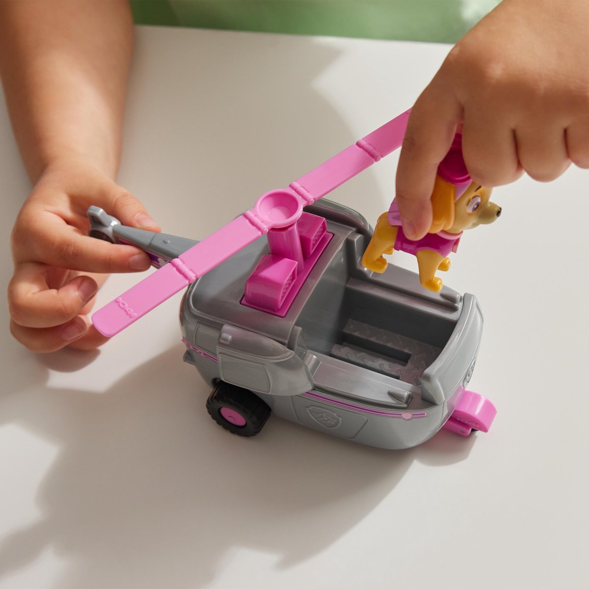 PAW Patrol - Skye's Helicopter Voertuig - speelgoedhelikopter met speelfiguur — afbeelding 7