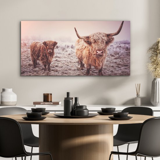 Aluminium schilderij 80x40 cm - Wanddecoratie metaal - Schotse hooglanders - Licht - Lucht - Natuur - Metalen muurdecoratie woonkamer - Decoratie industrieel - Foto op dibond - Industriële accessoires slaapkamer