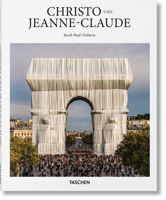 De Arc de Triomphe verpakt in witte stof met rode koorden, met een menigte mensen beneden.
