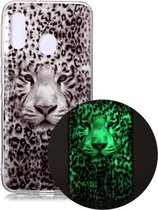 Voor Samsung Galaxy A20e Lichtgevende TPU zachte beschermhoes (Leopard Tiger)