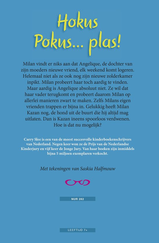 Achterkant kinderboek kaft met titel "Hokus Pokus... plas!". Bevat tekst over het verhaal en de auteur Carry Slee.