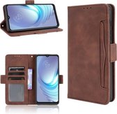 Voor Motorola Moto G50 Skin Feel Kalfspatroon Horizontale Flip Leren Case met Houder & Kaartsleuven & Fotolijst (Bruin)