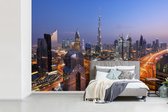 Les nombreux néons de Dubaï centrés sur le papier peint photo Burj Khalifa en vinyle largeur 390 cm x hauteur 260 cm - Tirage photo sur papier peint (disponible en 7 tailles)