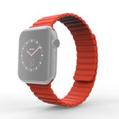 Mutural vloeibare magnetische horlogeband voor Apple Watch Series 6 & SE & 5 & 4 44 mm / 3 & 2 & 1 42 mm (rood)