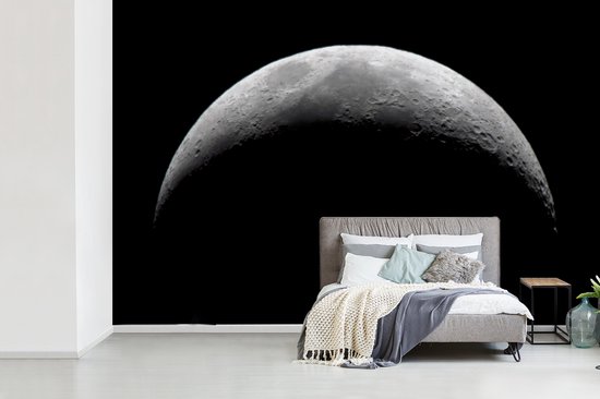 Croissant de lune dans le ciel sur l'Espagne fotobehang