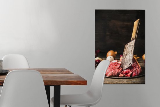 Un couteau de boucher en viande crue sur une assiette toile 40x60 cm - Tirage photo sur toile (Décoration murale salon / chambre)