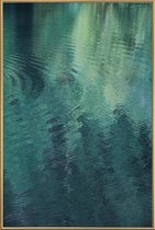 JUNIQE - Poster met kunststof lijst Forest In The Lake -13x18 /Groen &