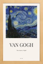 JUNIQE - Poster in houten lijst van Gogh - The Starry Night -30x45