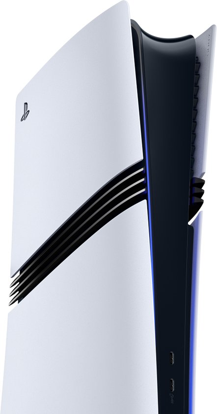 Close-up van de witte PlayStation 5 Pro console met zwarte accenten en blauwe gloed aan de zijkant.