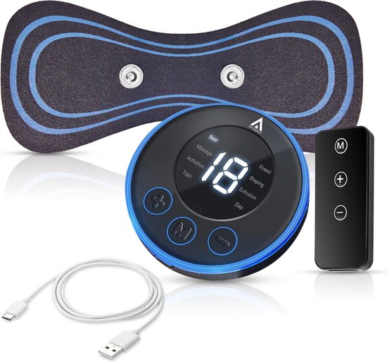 Zwart massageapparaat met twee pads, afstandsbediening en USB-kabel op witte achtergrond.