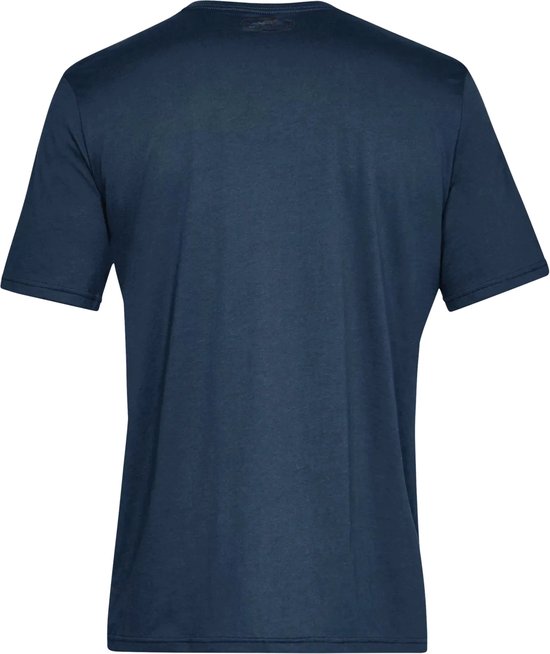 Donkerblauw sportshirt van Under Armour, achterkant met een subtiel logo in de nek.