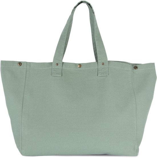 Lichtgroene shopper van gewassen katoen, met twee hengsels en drukknoopsluiting aan de bovenzijde.