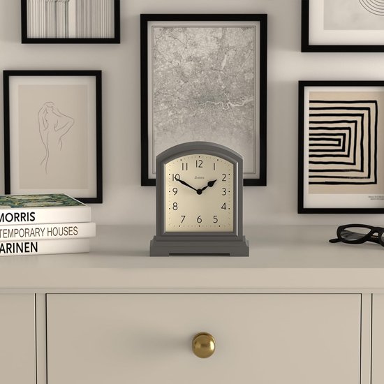 Hygge Interiors Calgary Brego Loungestoel Donkergrijs bij Hygge Interiors Calgary Brego Loungestoel Donkergrijs bij