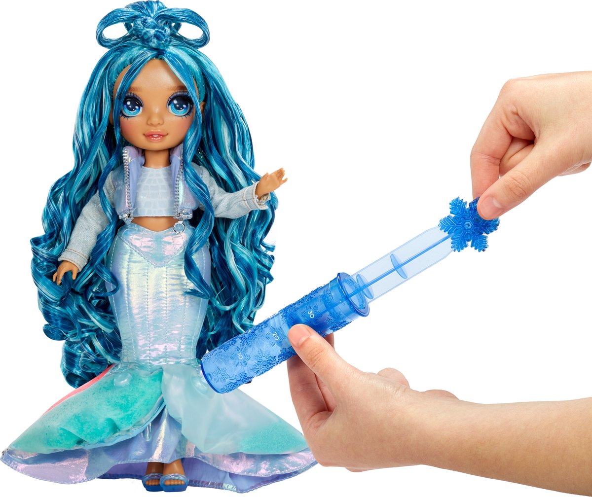 Rainbow High Winter Wonderland pop - Skyler (blauw) — afbeelding 4