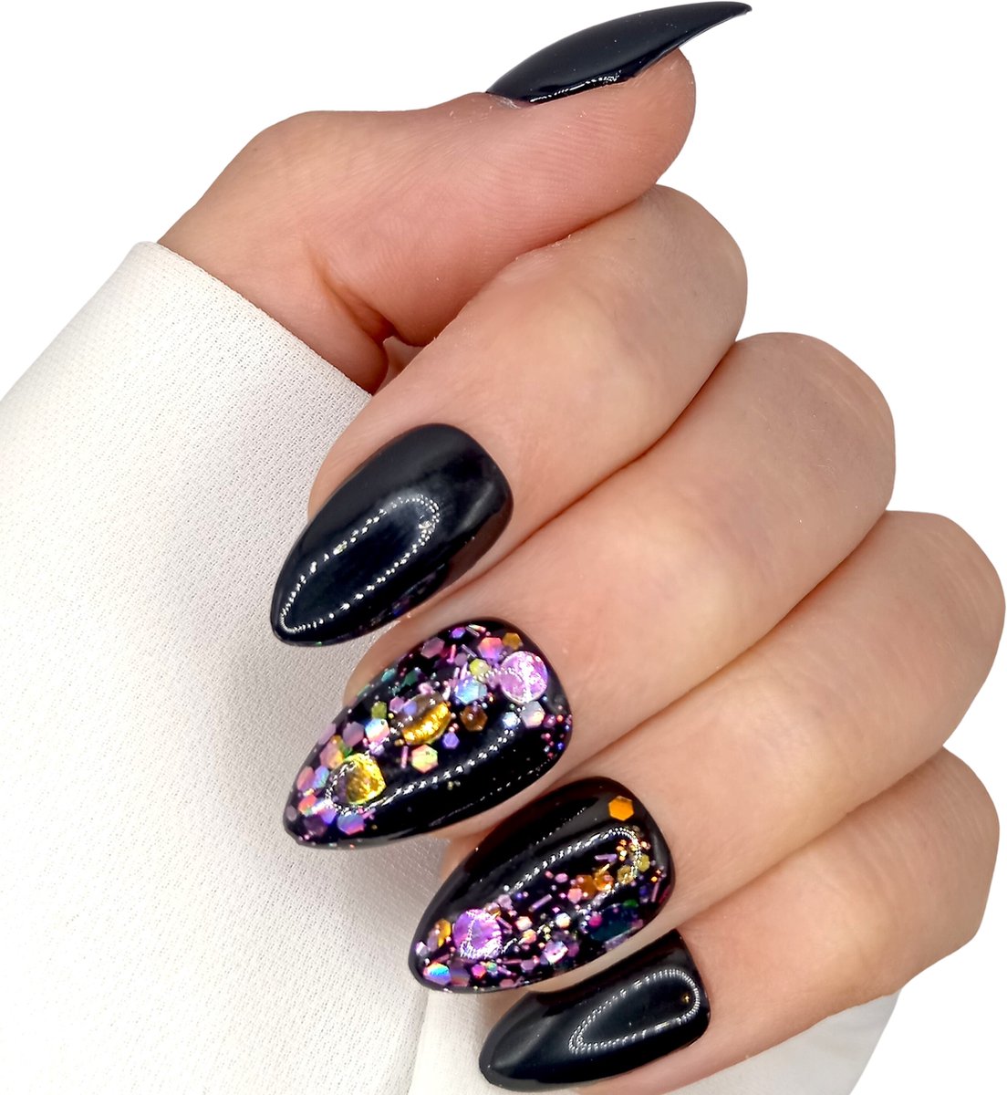 SD Press on Nails - No. 18 Purple Disco - Medium Stiletto - Zwart - Paars Glitter - Plaknagels - Gelnagels - Handgemaakte Nagels - 20 stuks - Cosplay - Accessoires - (gel)Nagellak - Nagelstudio - Nail Art - Nagels met lijm - M Nageltips