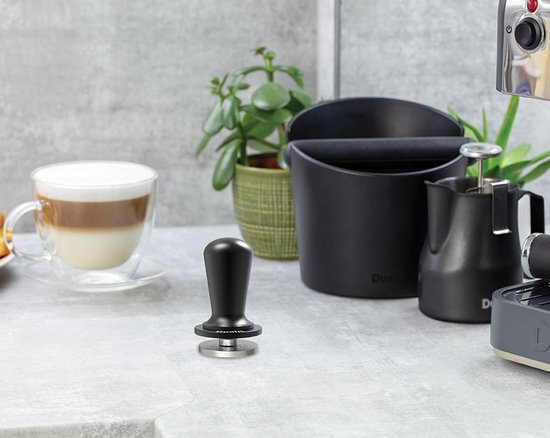 Kit Dualit Barista : pot à mousser le lait + thermomètre + knockbox + tamper inox