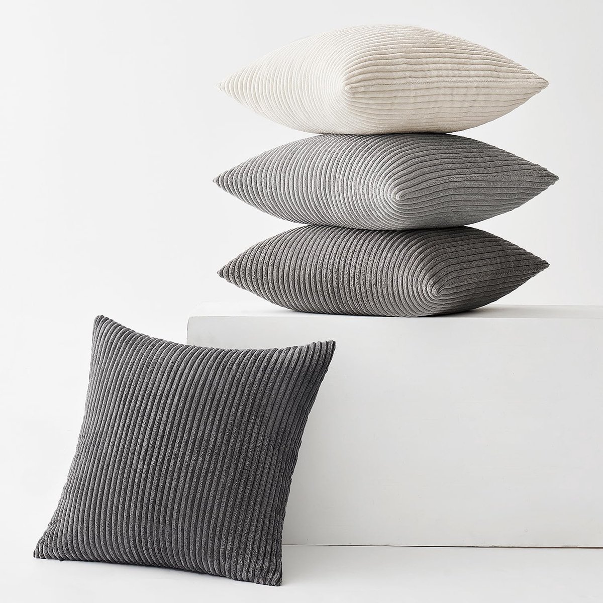 Ibenzoa Premium Set van 4 Zachte Ribfluwelen Kussenhoezen - Donkergrijs - 50x50 cm