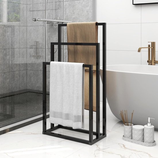 mDesign vrijstaand handdoekrek voor de badkamer