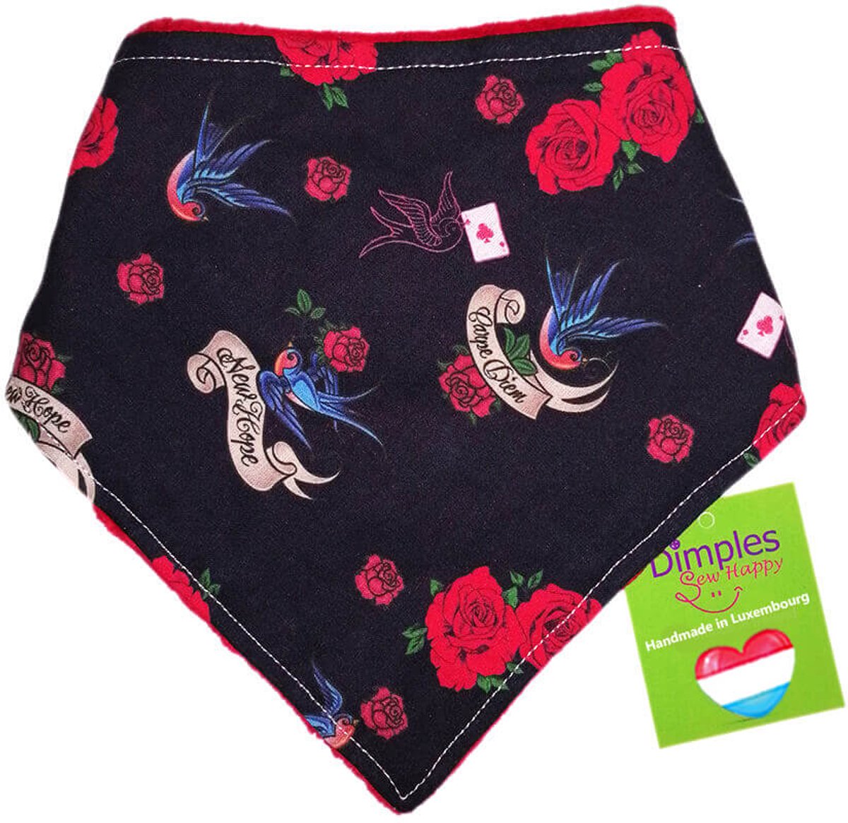 Rockabilly Swallows and Roses zwart en rode hondenhalsdoek - DIMPLES 25cm XXXS hondensjaal hondenbandana met comfortabele drukknopen