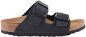 Zwarte Birkenstock Arizona slipper, zijaanzicht.
