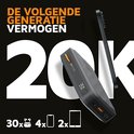 Zwarte powerbank met honingraatpatroon, 20K tekst, en naast een smartphone.