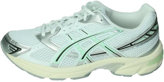 Linker ASICS Gel-1130 sneaker in wit met zilveren en mintgroene details en een beige zool.