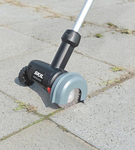 Efficiënte voegenreiniger met stalen borstel - Verwijder onkruid en mos van Kinzo — afbeelding 2