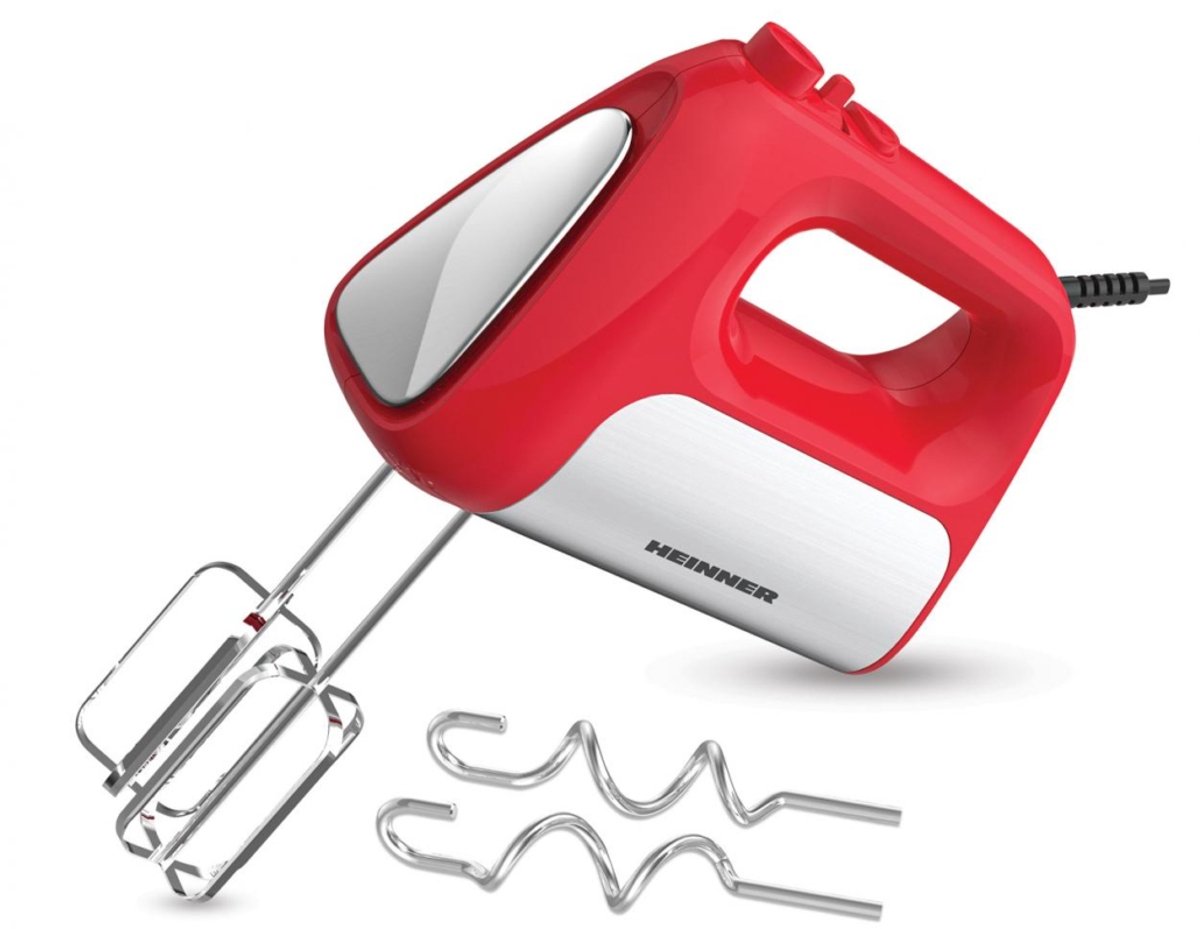 Heinner Handmixer – 500 W – 5 Snelheden + Turbo – RVS Kloppers & Deeghaken – Uitwerpknop – Rood met RVS-decoratie