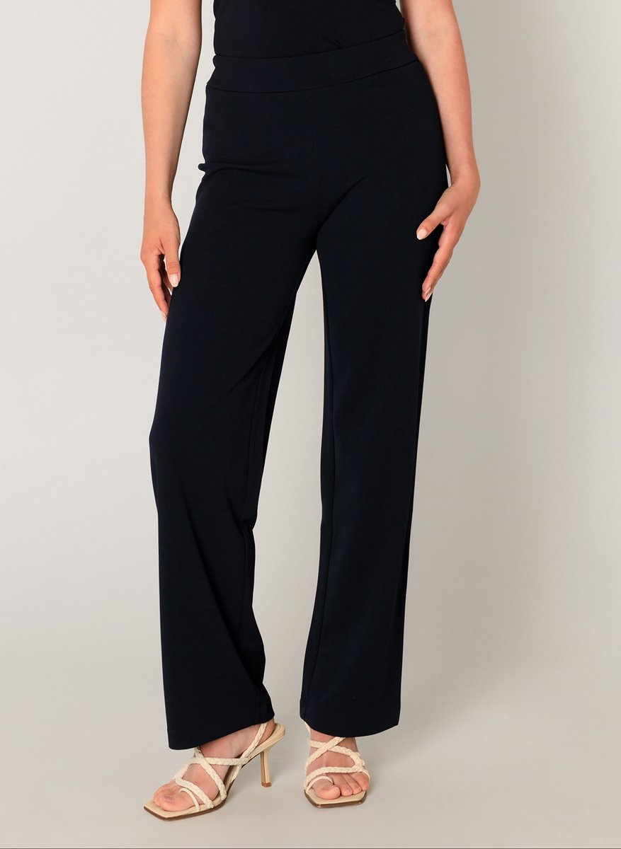 BASE LEVEL Yarah Broek - Dark Blue - maat W48 / L30