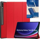 Tablethoes en Screenprotector geschikt voor Samsung Galaxy Tab S9 Ultra (2023) - Tri-fold hoes met Auto/Wake functie en Magnetische sluiting - Rood