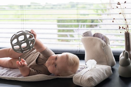 Baby's Only Gebreid verschoonmatje Sky - Verschoningsmatje voor onderweg - Urban Green - Inclusief opbergzakje van Baby's Only — afbeelding 3